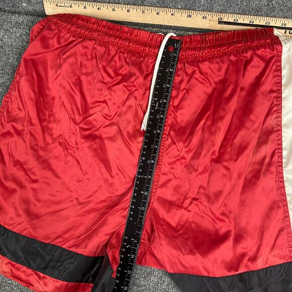 Nike Colorblock Shorts Mens Size XL Red Black White Retro Drawstring Lined - Picture 5 of 12